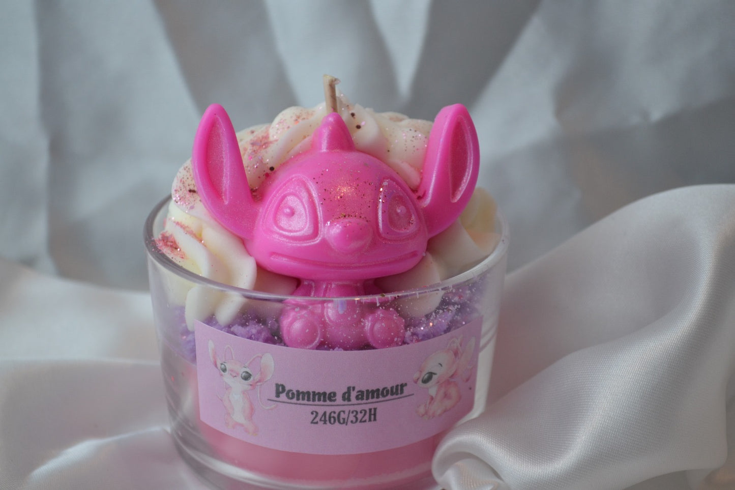 Bougie stitch Angel pomme d’amour